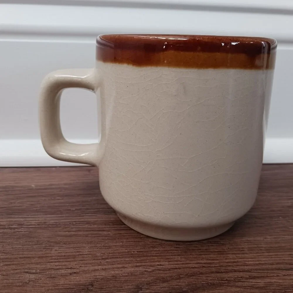 Vintage Busch Gardens The Old Country Williamsburg Virginia Coffee Mug Tan Brown